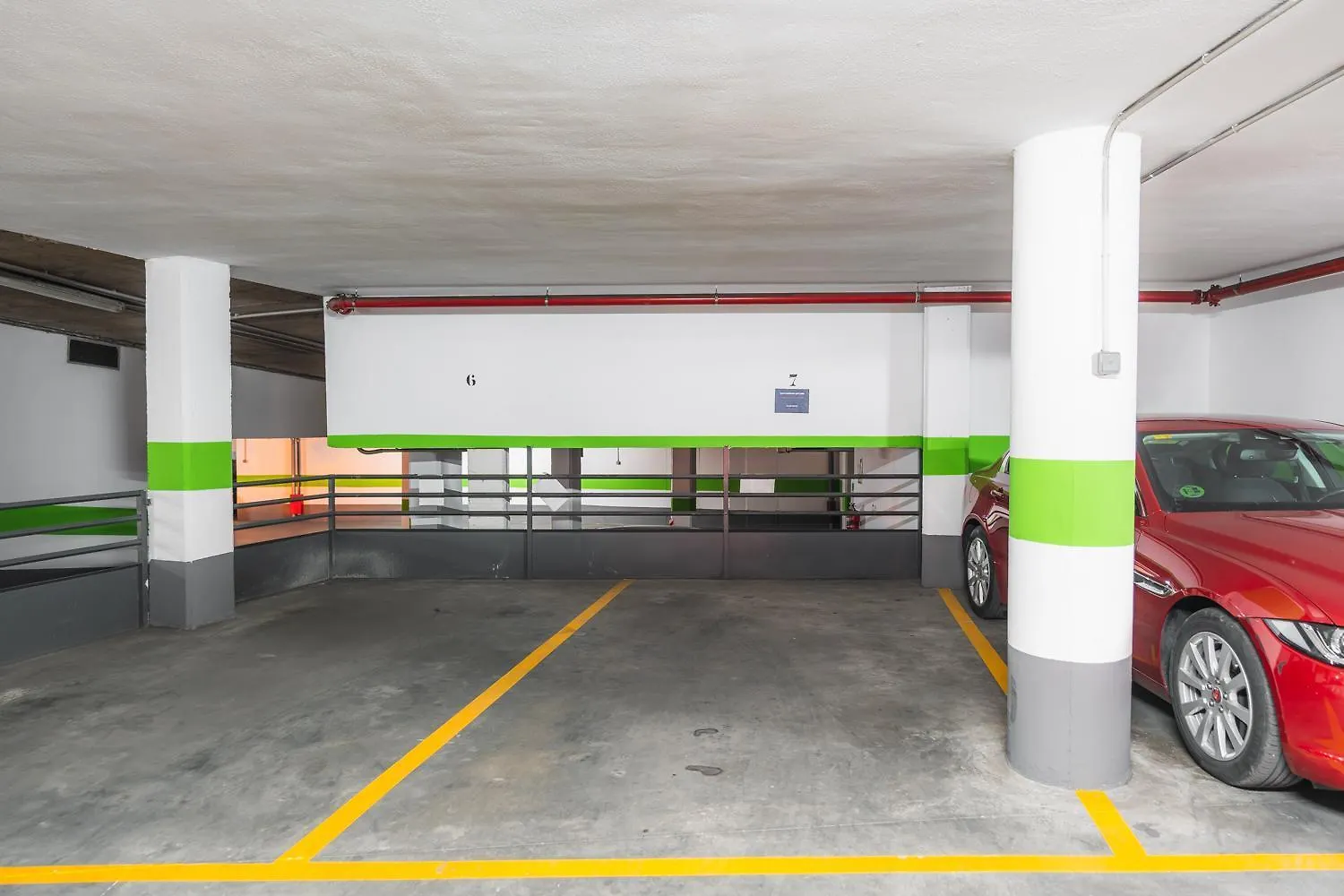 Tuguest Jardin Botanico Apartment Con Parking グラナダ スペイン